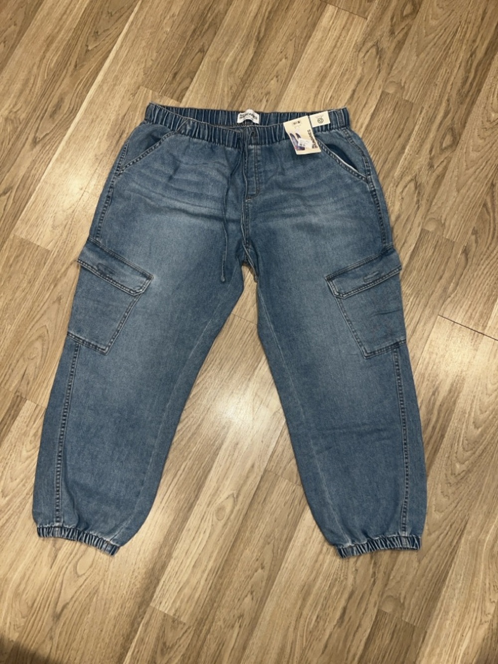 Cargo Jeans